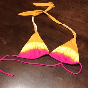 Victoria’s Secret bikini top